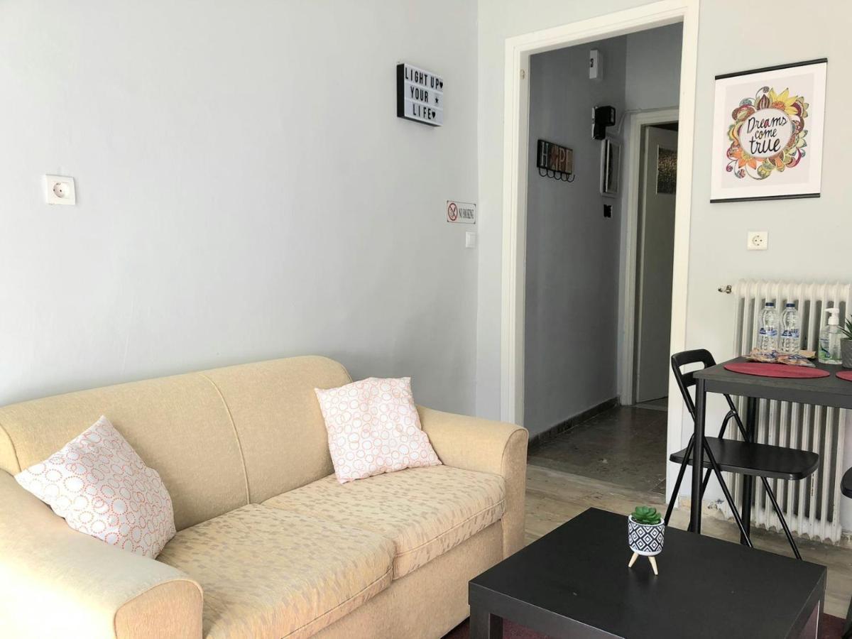 Lysandros Comfortable Apartments In Athens, Near The Metro Buitenkant foto