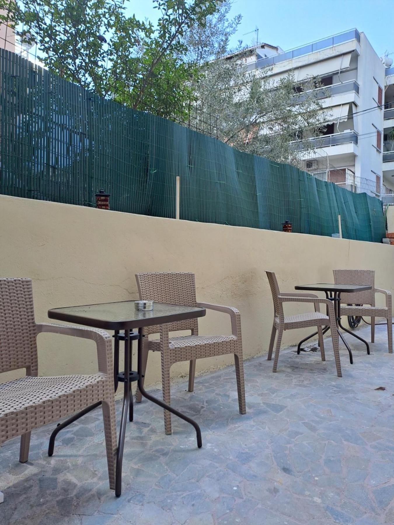 Lysandros Comfortable Apartments In Athens, Near The Metro Buitenkant foto
